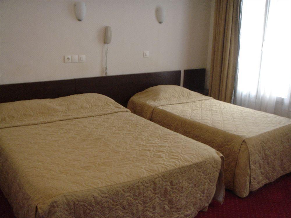 Hotel Des 3 Nations Paříž Exteriér fotografie