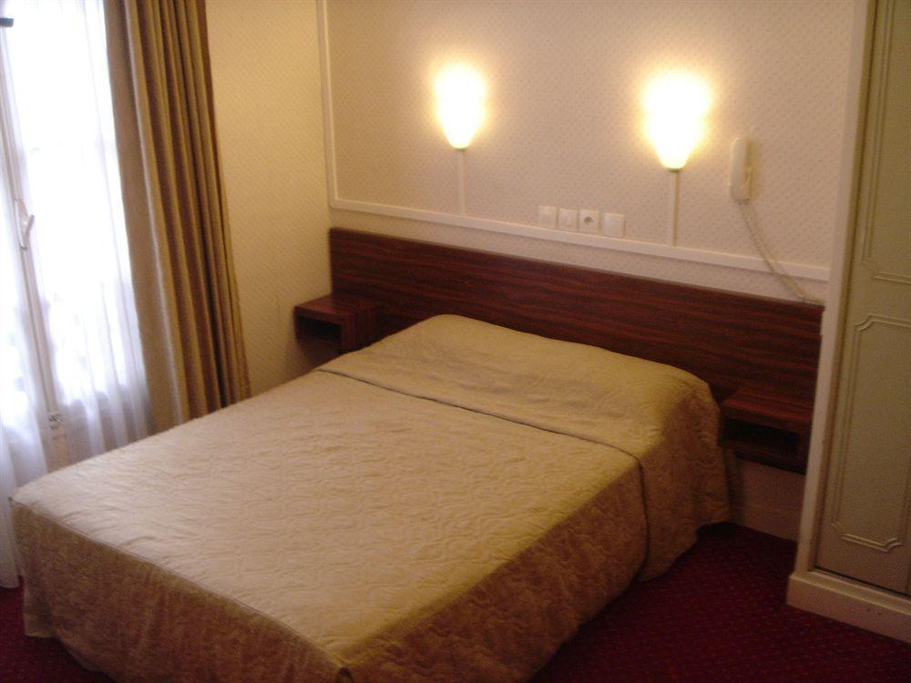 Hotel Des 3 Nations Paříž Exteriér fotografie