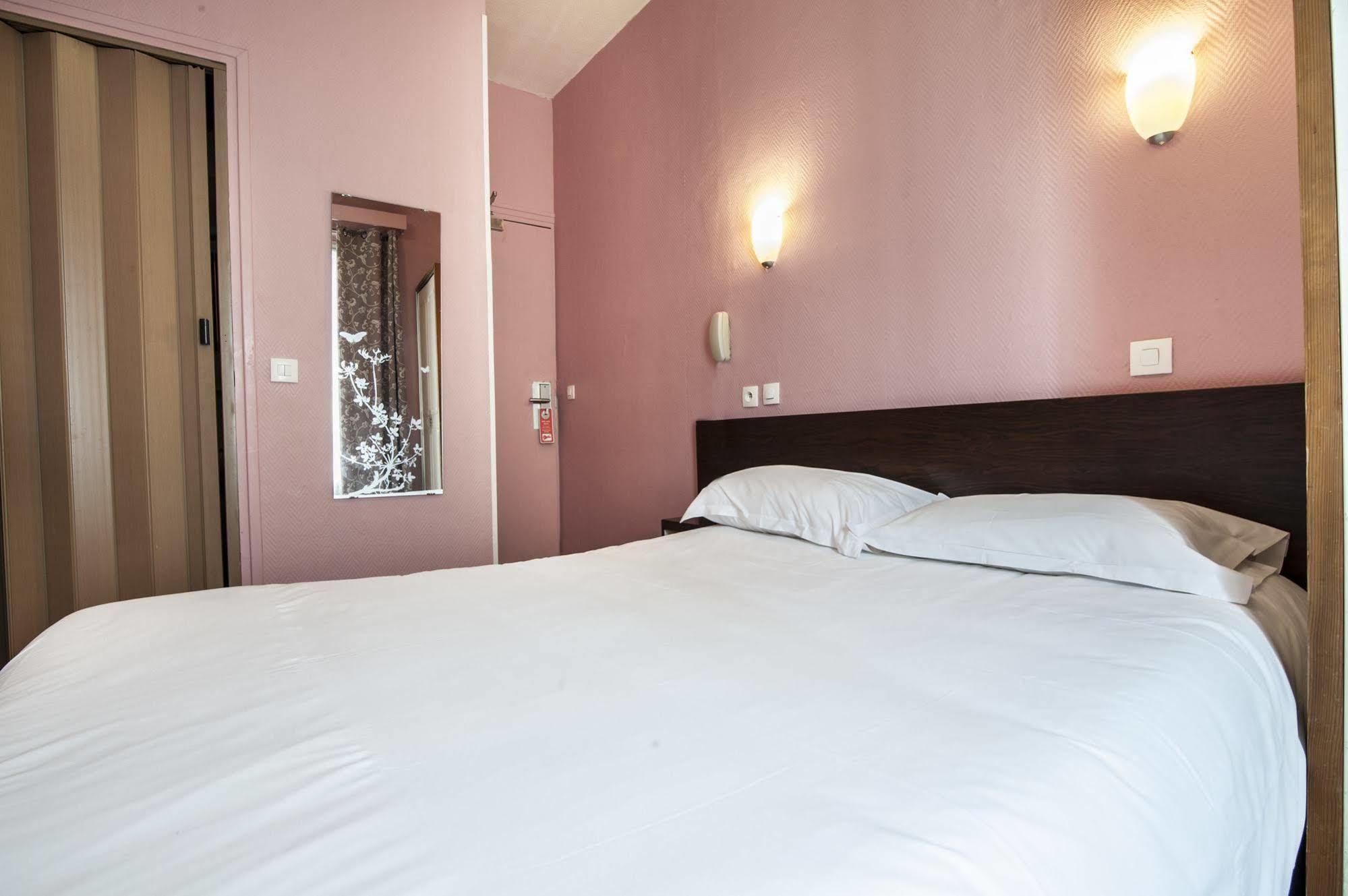 Hotel Des 3 Nations Paříž Exteriér fotografie